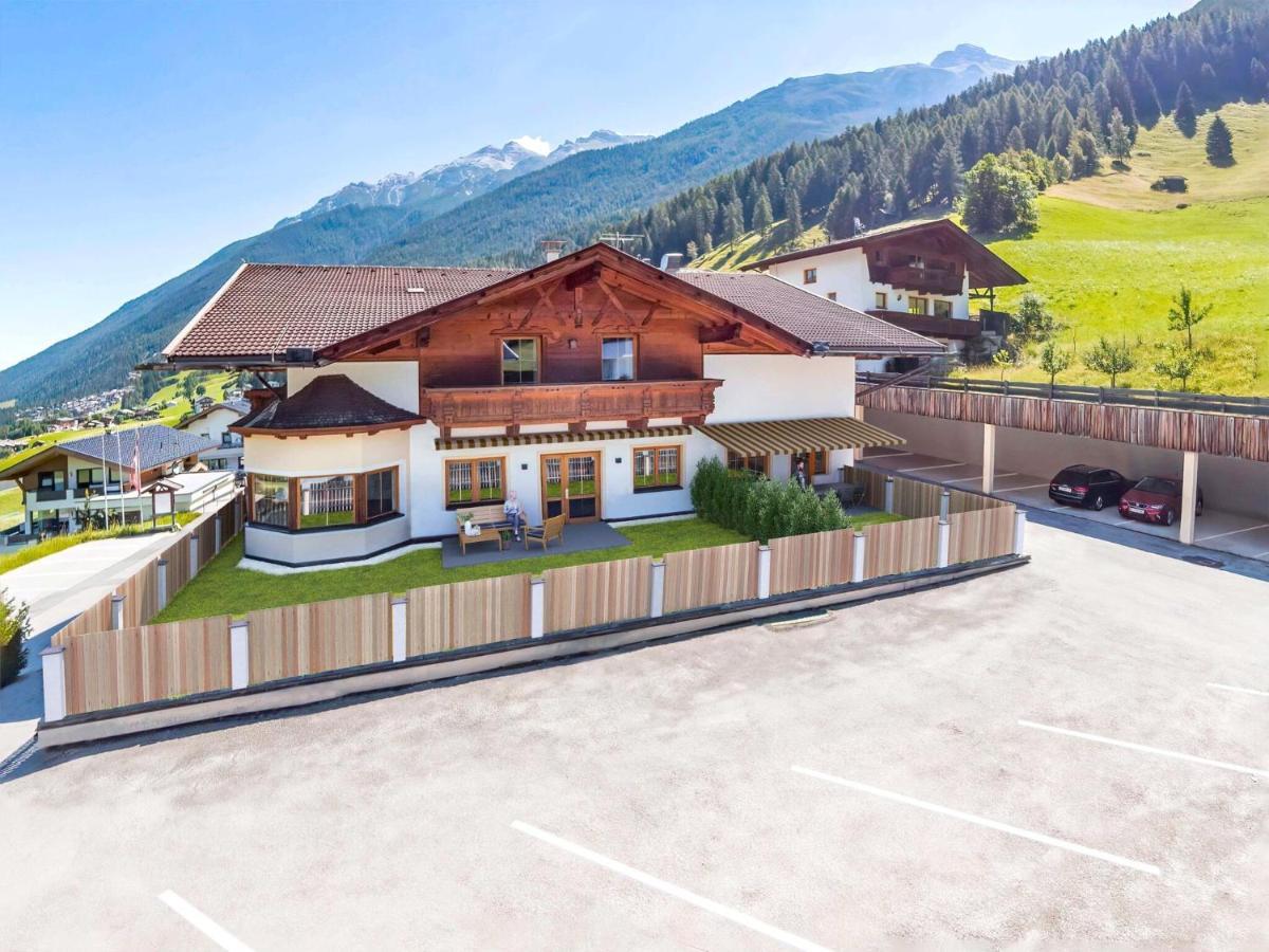 Cosy Apartment In Neustift In The Stubaital Neustift im Stubaital Esterno foto